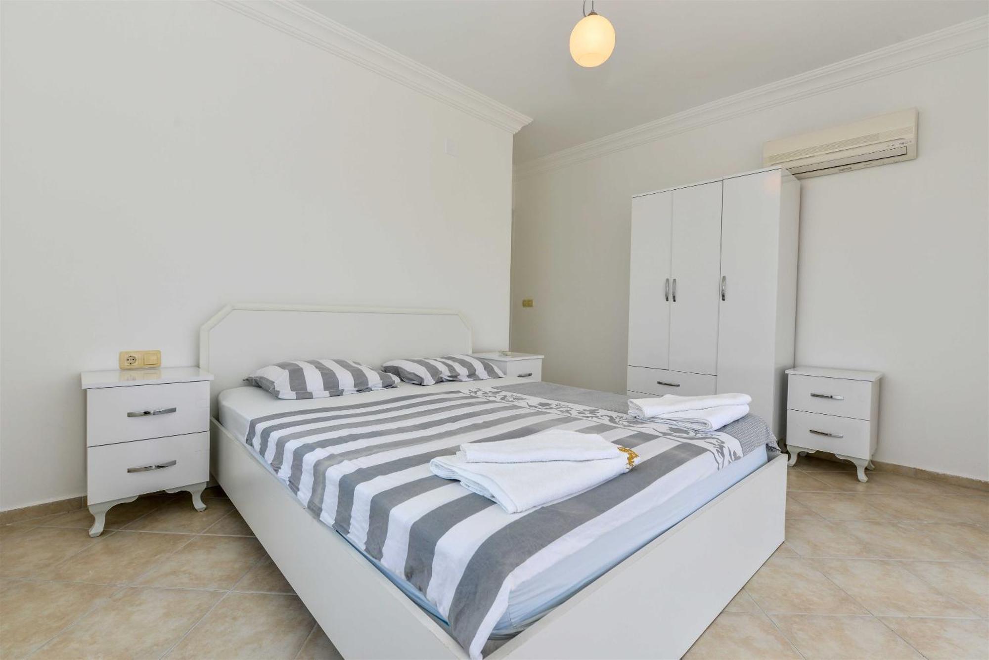 Sunset Beach Club Lebrentals Фетие Екстериор снимка