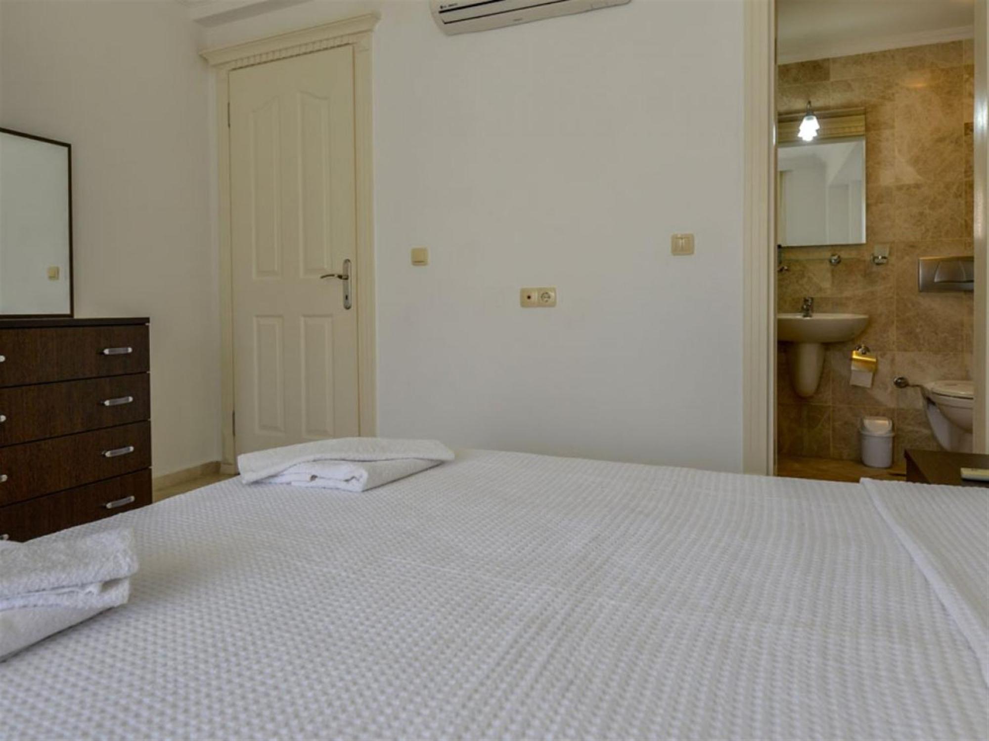 Sunset Beach Club Lebrentals Фетие Екстериор снимка