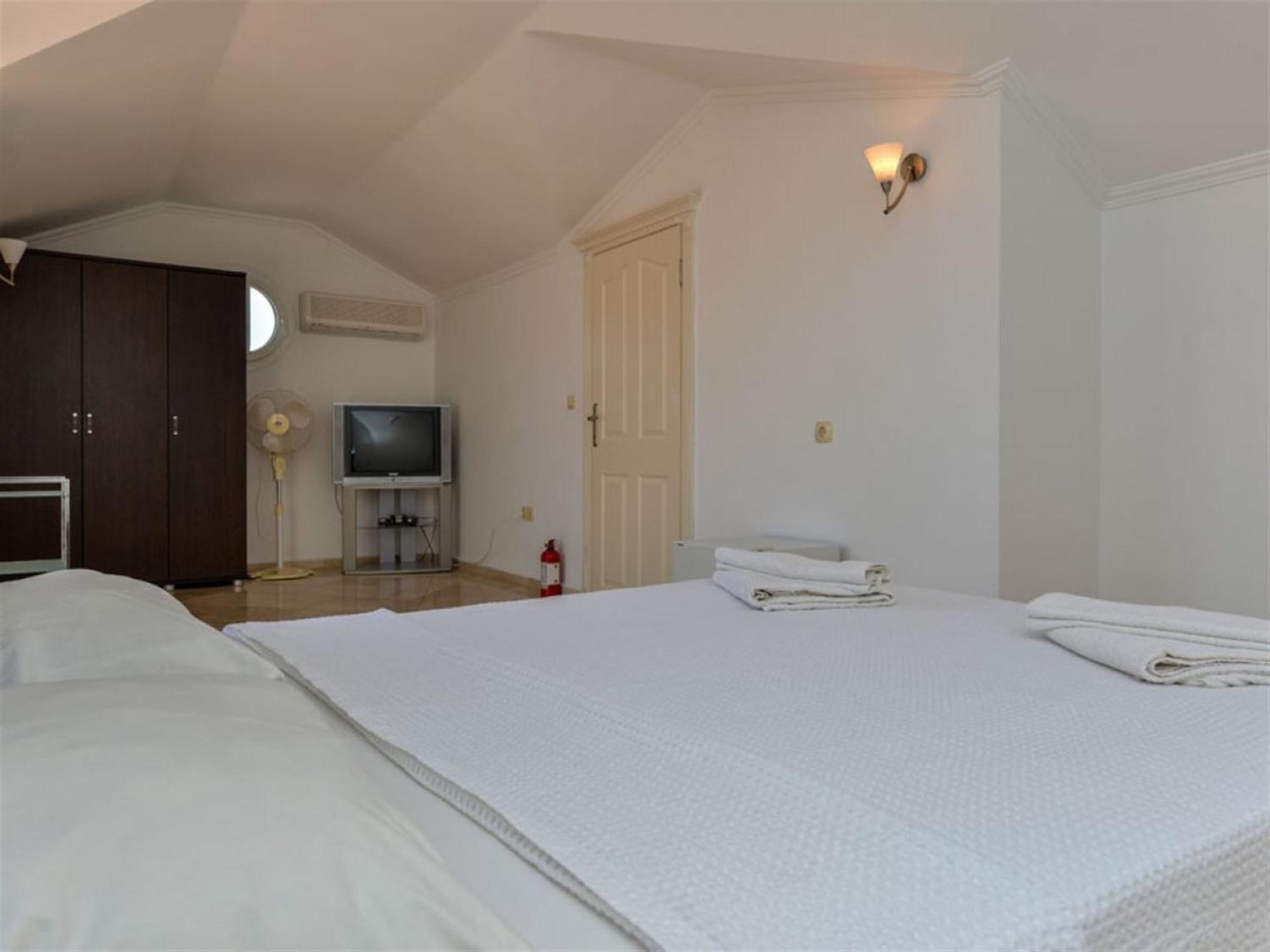 Sunset Beach Club Lebrentals Фетие Екстериор снимка